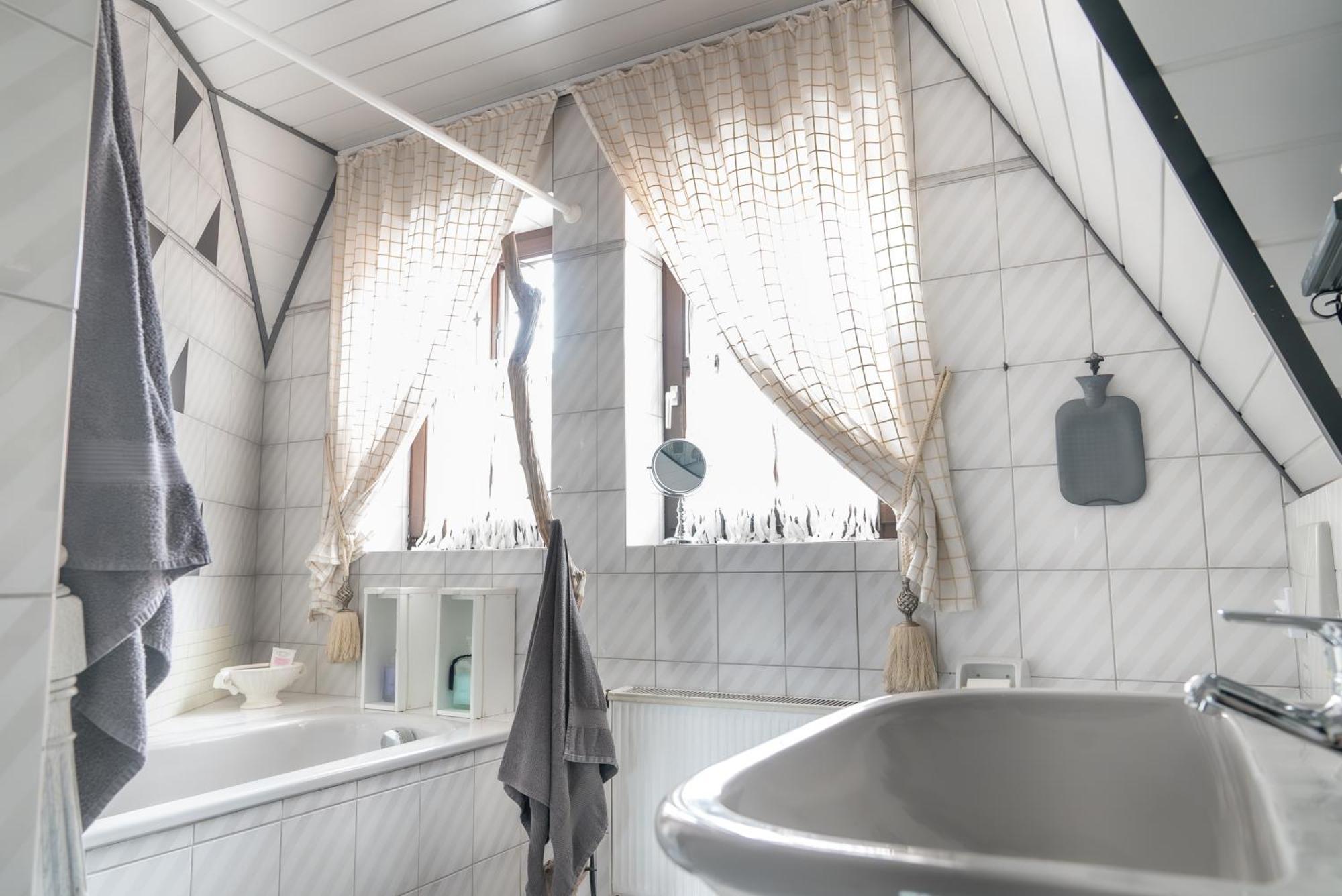 La Belle Etage Fuer Nichtraucher Косфельд Экстерьер фото